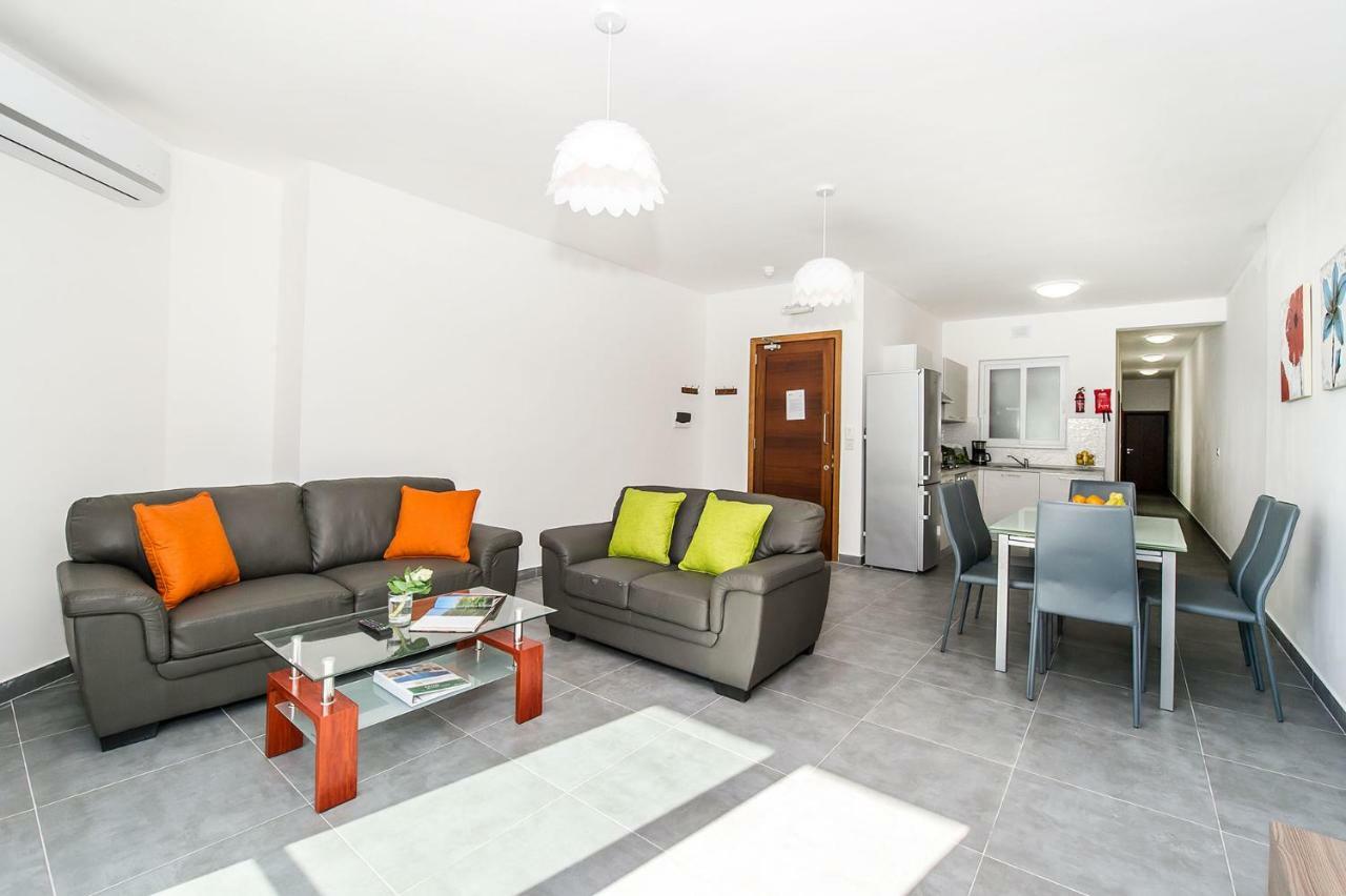 Hillock Residence Apartments Marsalforn Exterior photo
